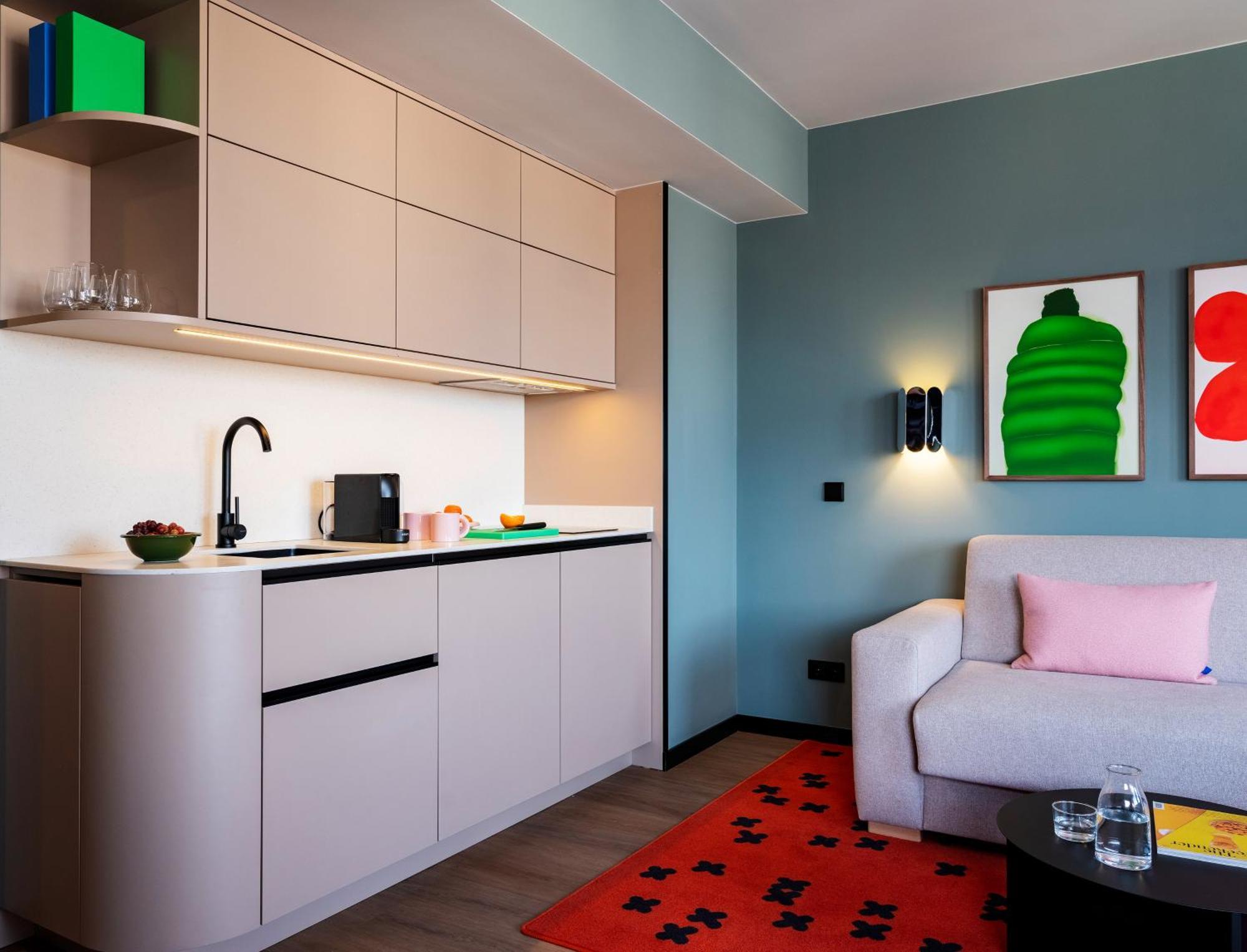 Apartahotel Numa Anjos 4*